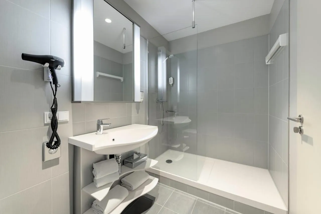 Aparthotel Adagio Frankfurt City Messe Frankfurt am Main 4*,  Almanya