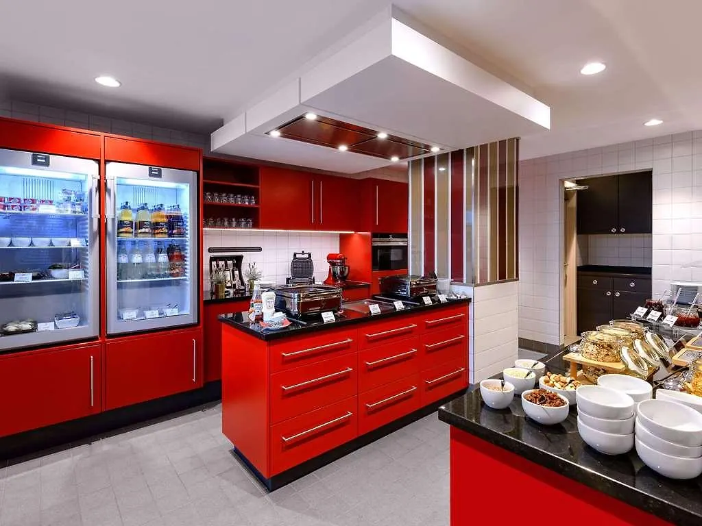Aparthotel Adagio Frankfurt City Messe Frankfurt am Main 4*,  Almanya